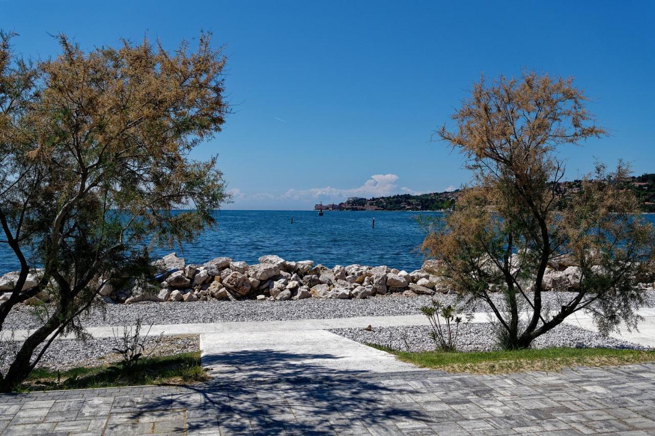 Villa Floating House Marina Royal à Portorož Extérieur photo